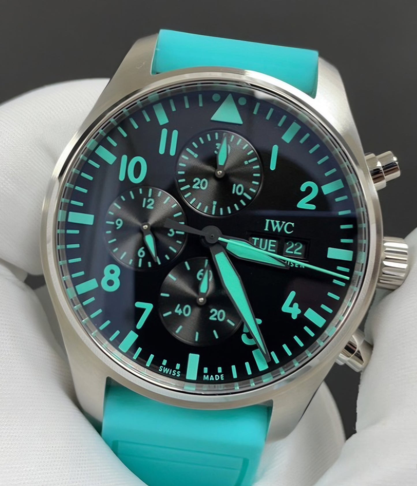 IWC Pilot’s Watch Chronograph 41 Edition “Mercedes-AMG PETRONAS Formula One™ Team